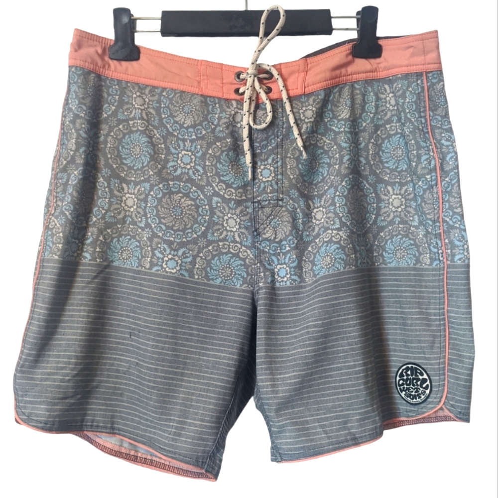 Rip Curl Men's Pastel Mandala Print Board Shorts 34 Waist
